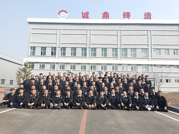 团结协作 疫去春来